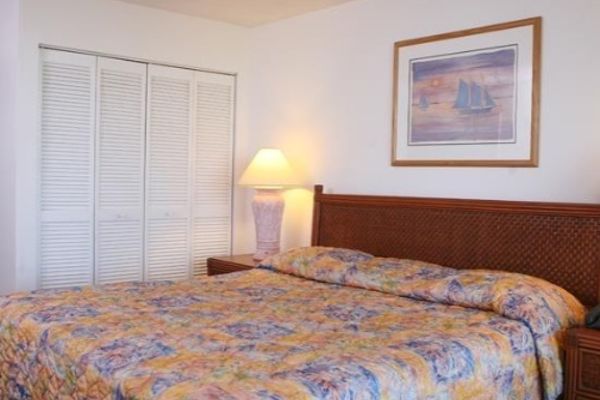 TURTLE REEF CLUB-JENSEN BEACH (Hutchinson Island South)